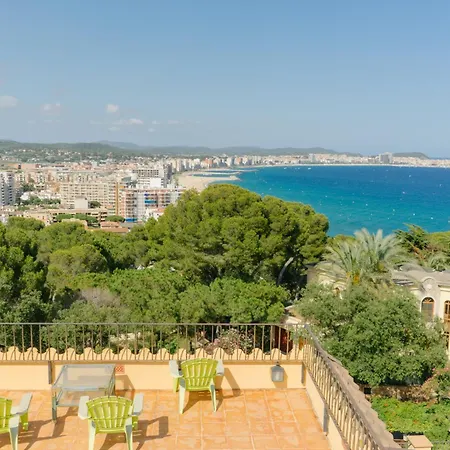 Hébergement de vacances Casa De Lujo En Torre Valentina *